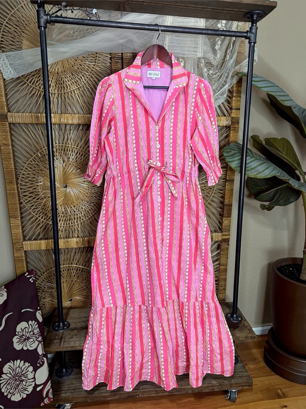 Holly Shae pink maxi floral dress size XS Small puff sleeve flowy